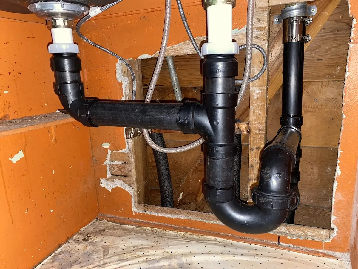 Professional Pipe Bursting equipment and tools on the job in Shiloh